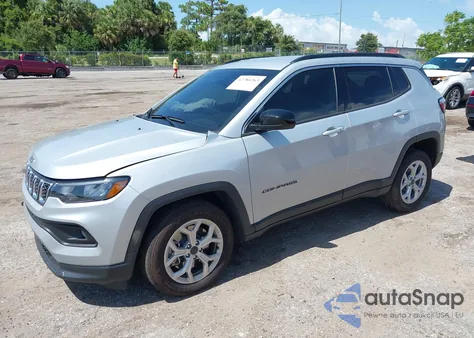 2025 Jeep Compass Latitude 4X4 from USA, damaged, VIN 3C4NJDBN2ST534920
